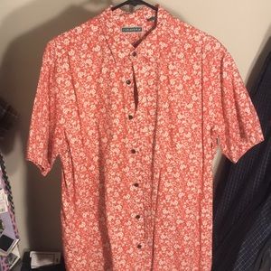 Red/white printed button down